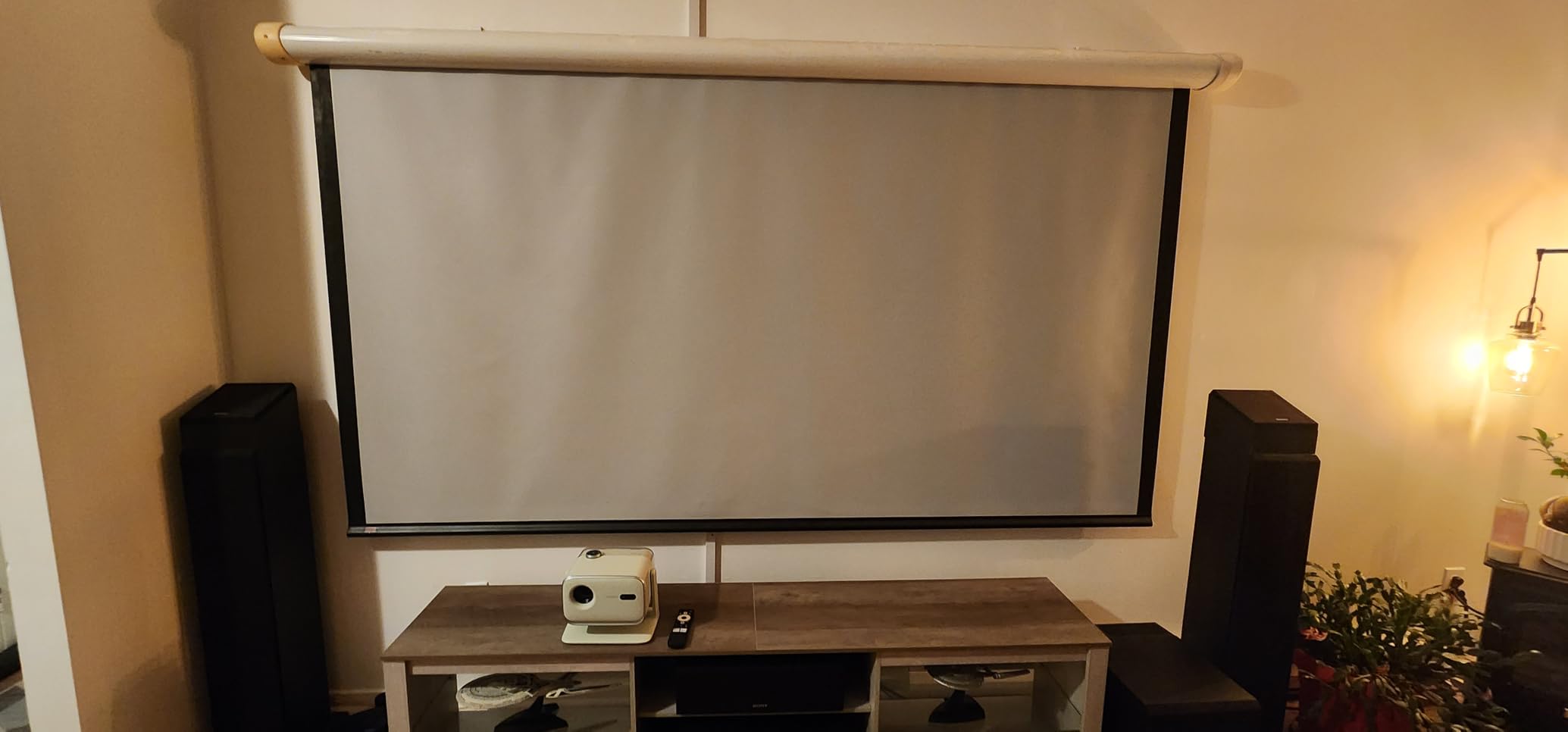 Aurzen BOOM mini: Your Ultimate Portable Google TV Projector