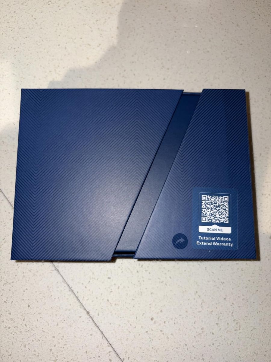 Aurzen Zip Tri-Fold Mini Beamer: Kino für unterwegs