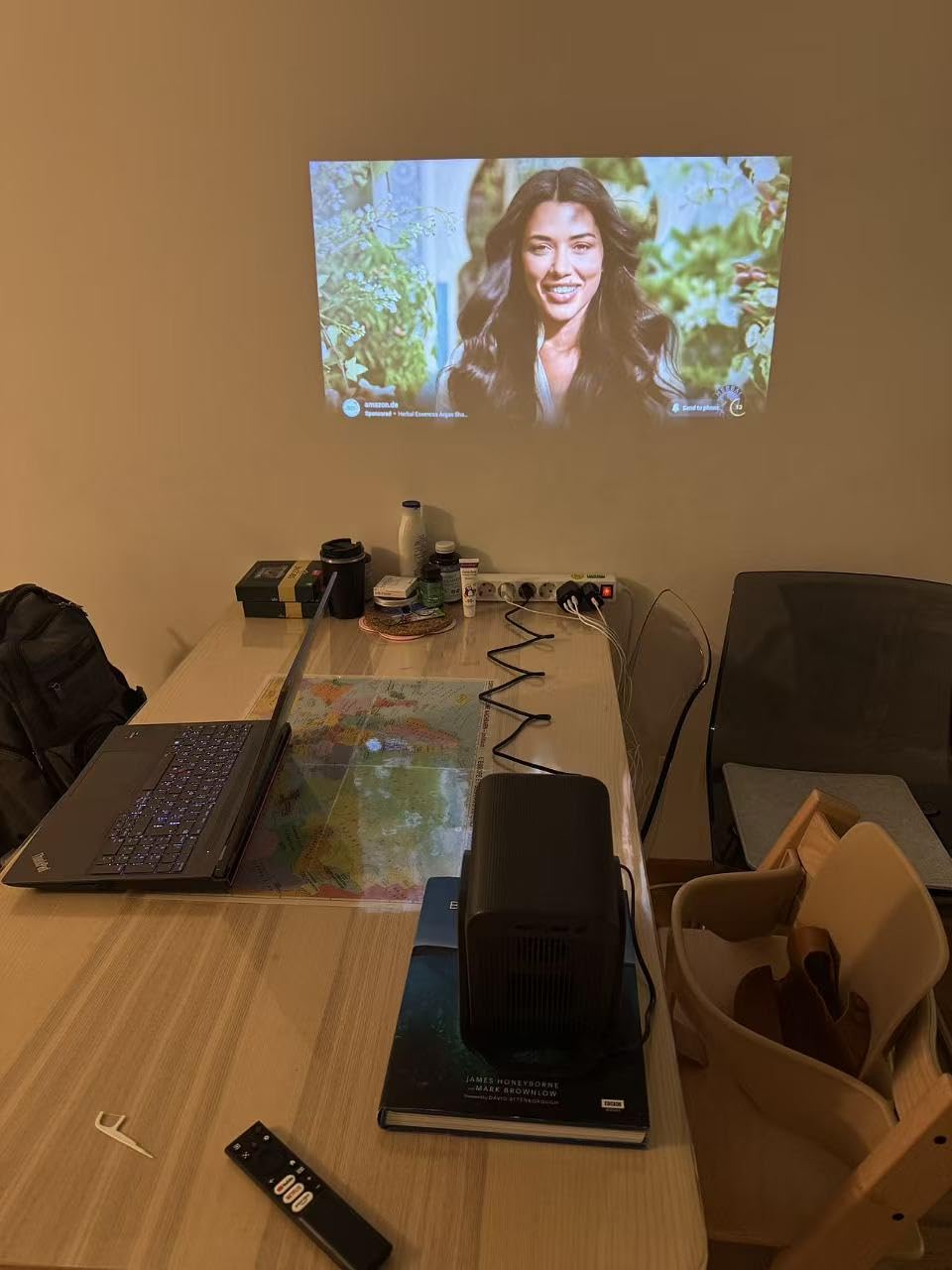 TCL Projector C1 : L'expérience cinéma 4K chez vous