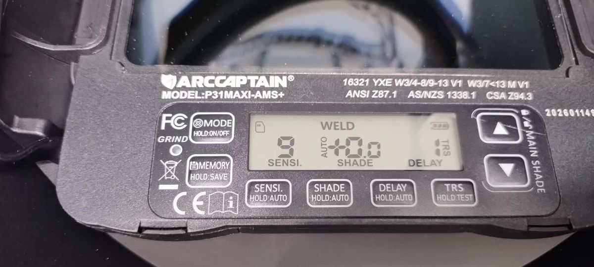 ARCCAPTAIN Intelligent Auto-Shade Welding Helmet - 4.6" Large View