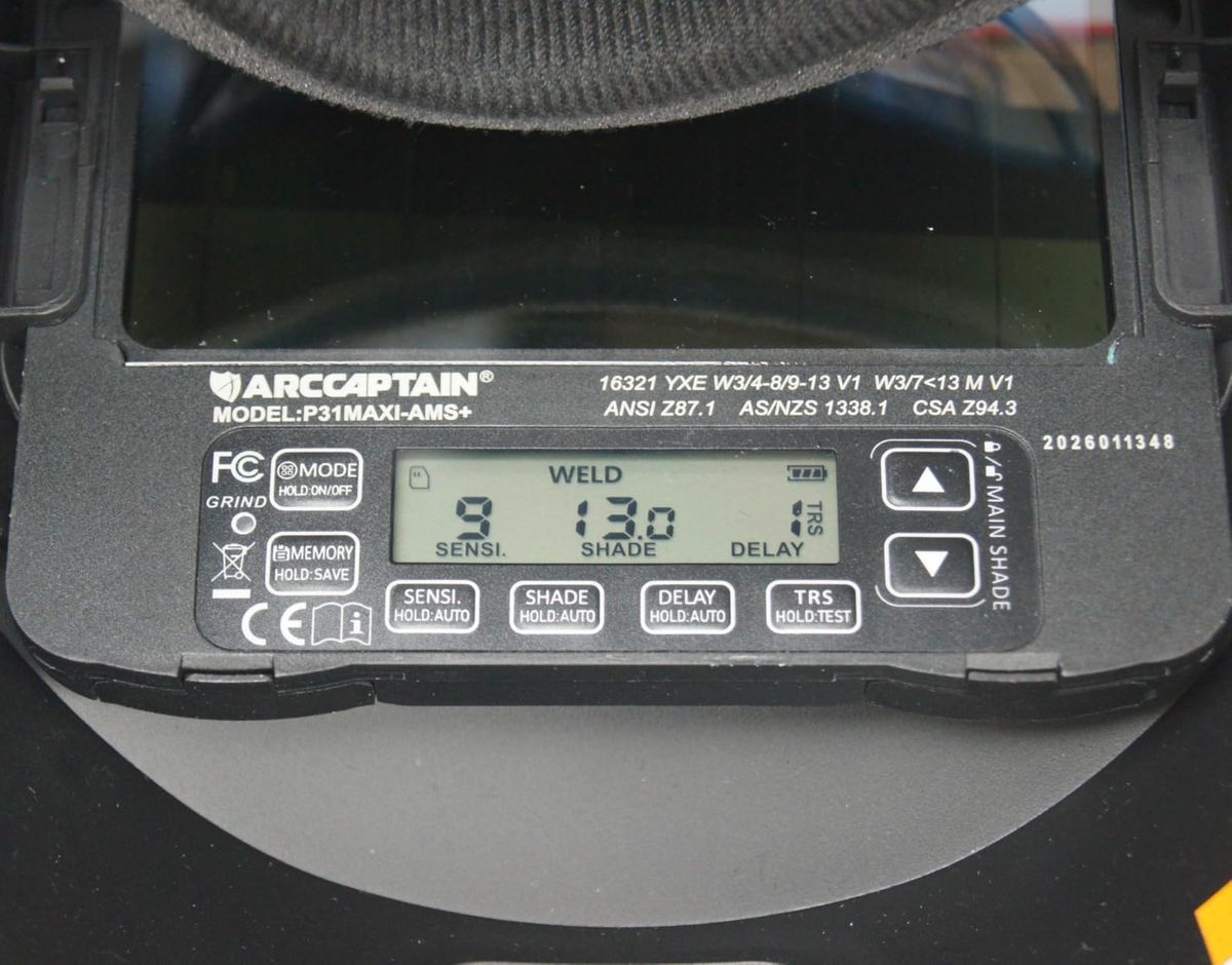 ARCCAPTAIN Intelligent Welding Helmet: 4.6" Large Viewing Screen & True Color