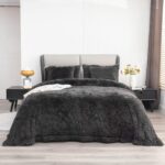 YUSOKI Faux Fur Queen Blanket – Cozy Luxury You'll Love