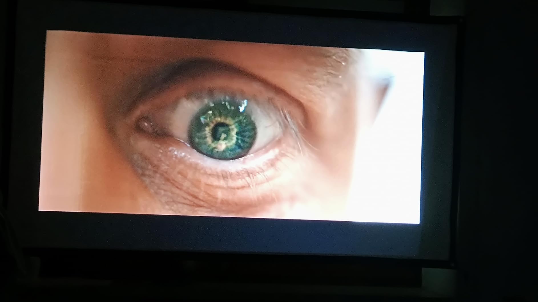TCL Projector A1s: Kinoerlebnis für Ihr Zuhause