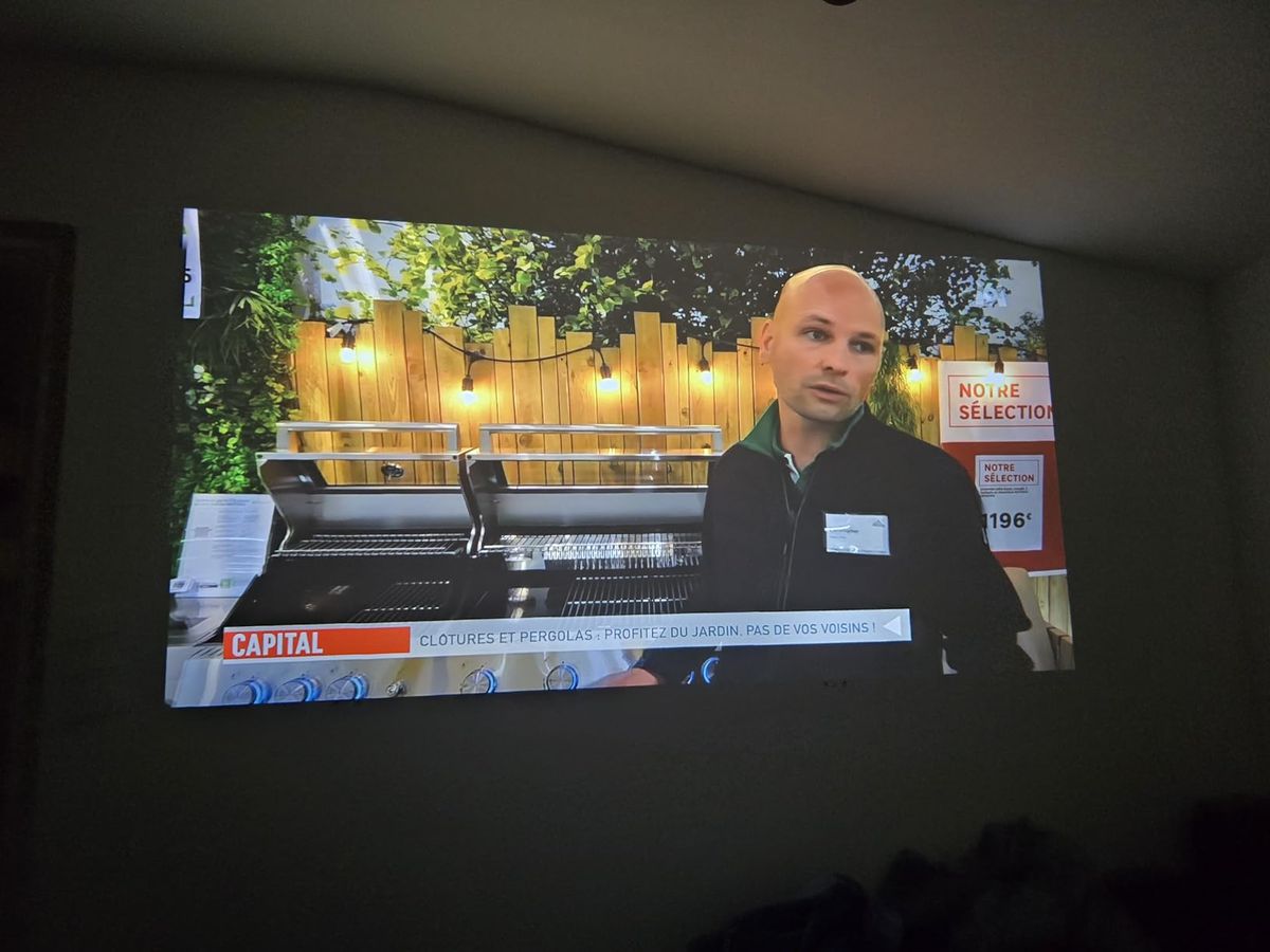 TCL Projector A1s: Kinoerlebnis für Ihr Zuhause